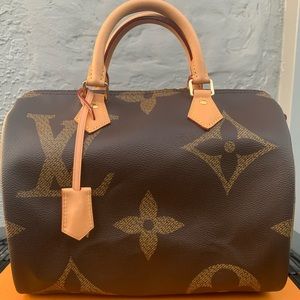 ❌SOLD❌LV speedy 30 bandouliere for Sale🌟